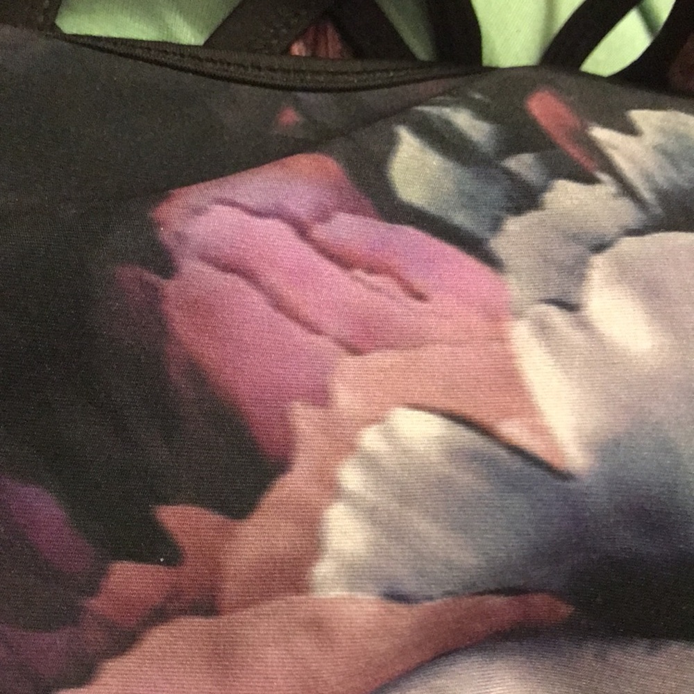 Hyba Tank Top - Picture 3 of 3